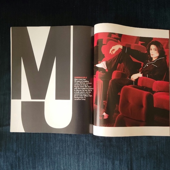 March 2002 VIBE Magazine with Michael Jackson - Picture 7 of 13